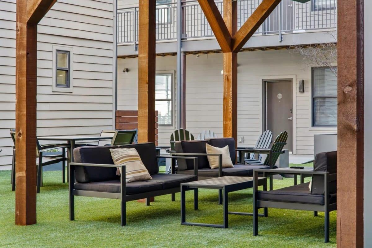 Cozysuites Music Row Stunning 2Br -Free Parking 05 Nashville Bagian luar foto
